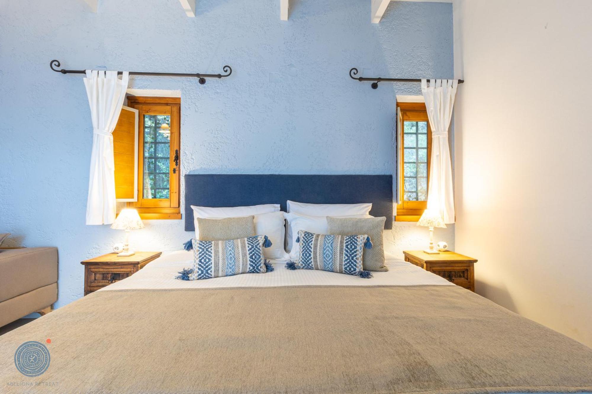 อเบลิโอนา รีทรีต Hotel Ambeliona ภายนอก รูปภาพ